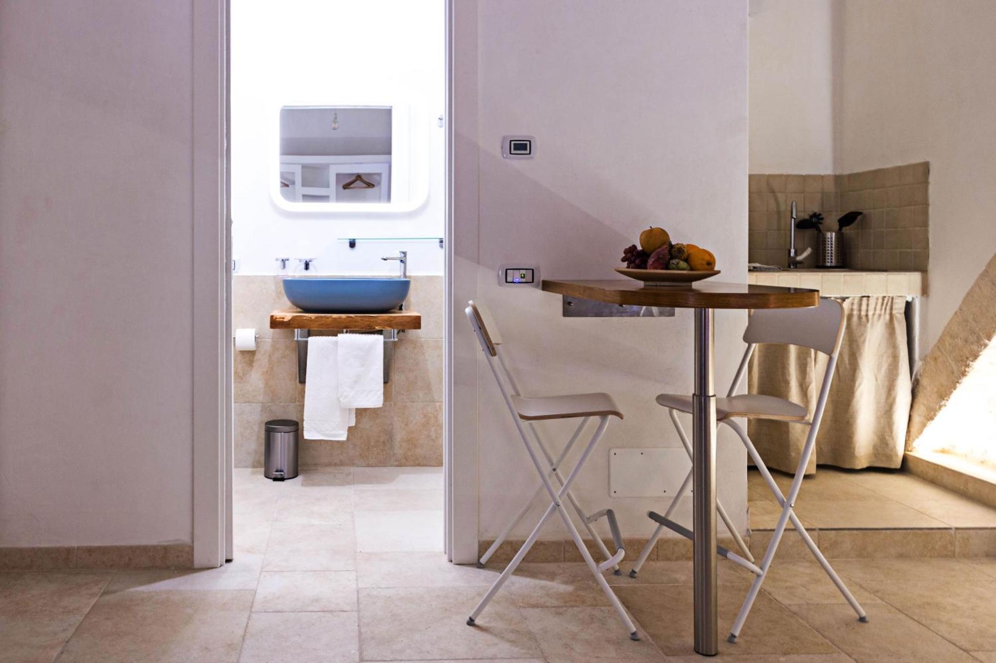 G25 Guesthouse Monopoli Szoba fotó